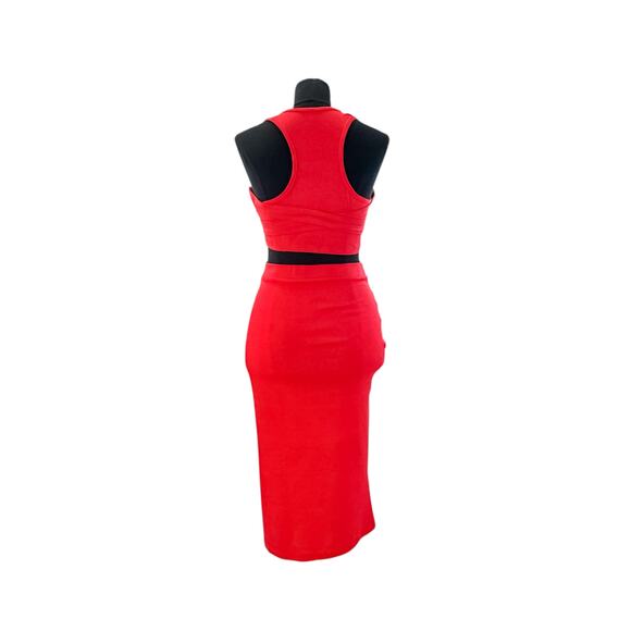 Red 2-Piece Crop Top and Pencil Skirt Set - Size L - Picture 4 of 5